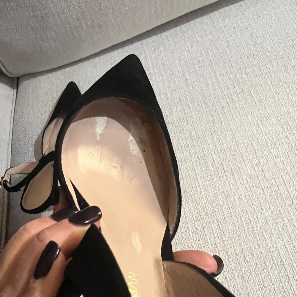 Stuart Weitzman - Picture 9 of 12